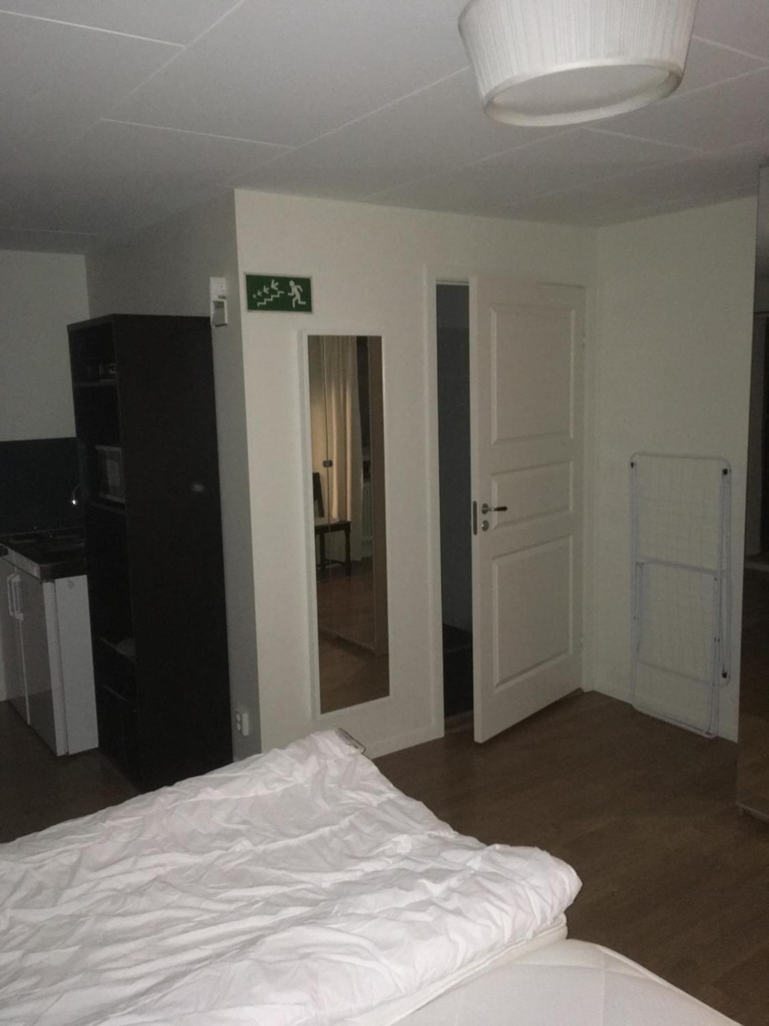 Trollhaettans Bed And Breakfast Екстериор снимка